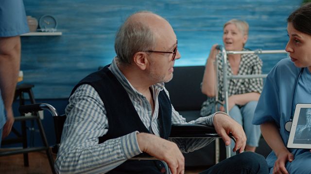Specijalistički pregledi u domu za stare: potreba ili neophodnost? Specijalistički pregledi u domu za stare: potreba ili neophodnost?