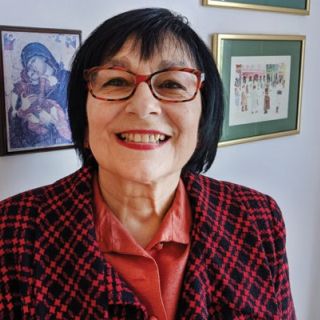 Dr Danica Lisulov
