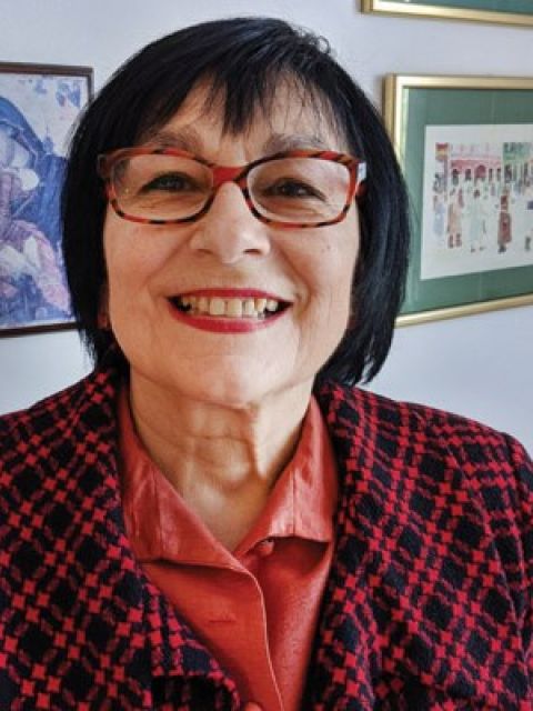 Dr Danica Lisulov Dr Danica Lisulov