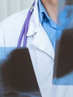 Magnetna rezonanca vrata