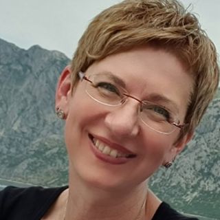 Dr Biljana Stojić