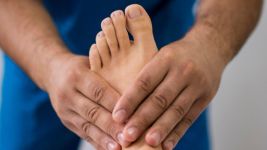 Načini prepoznavanja i lečenja preloma stopala